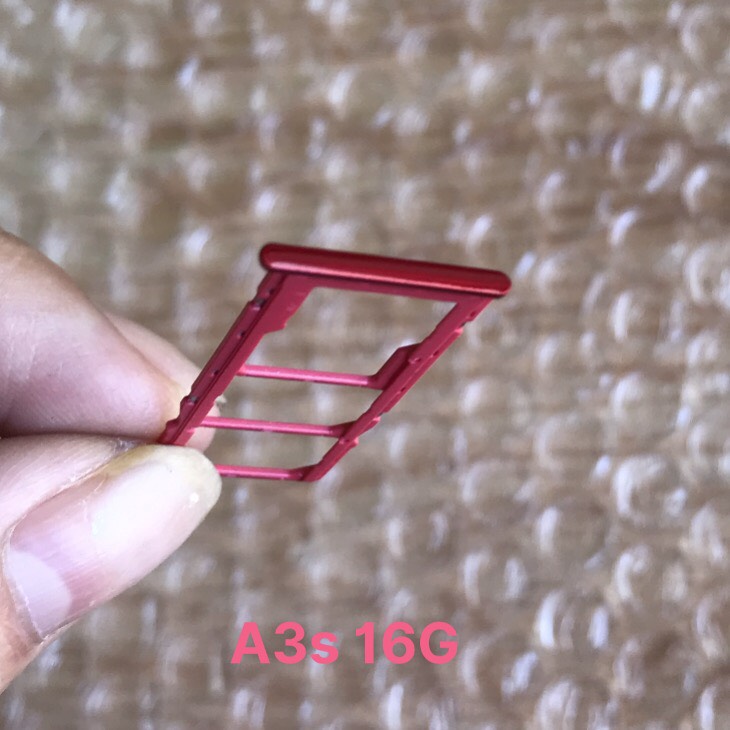 Khay sim Oppo A3s 16G ( lỗ trọc sim dưới)