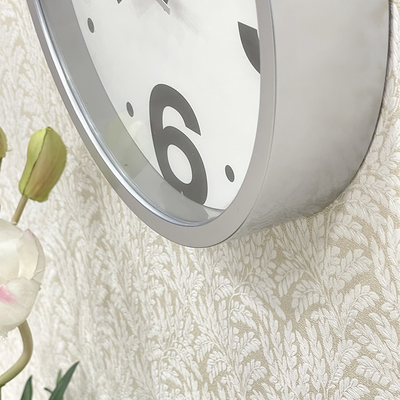 Đồng hồ treo tường Rhythm CMG471NR66 Basic Wall Clocks (Bạc)