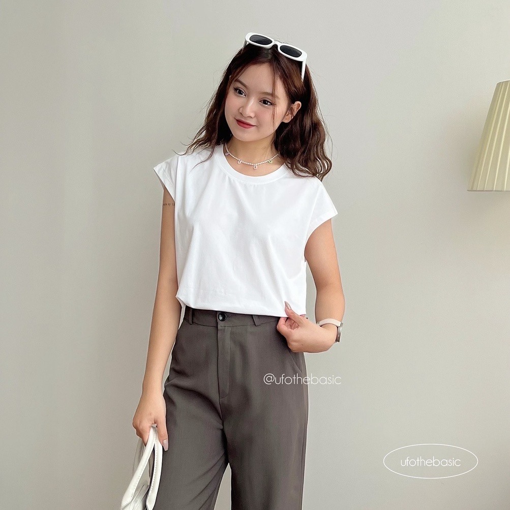 [Nhập LAZLOOK99 GIẢM 100K/500K] Áo thun cotton cổ tròn tay hến - Sleeve-less Top - by ufo.thebasic