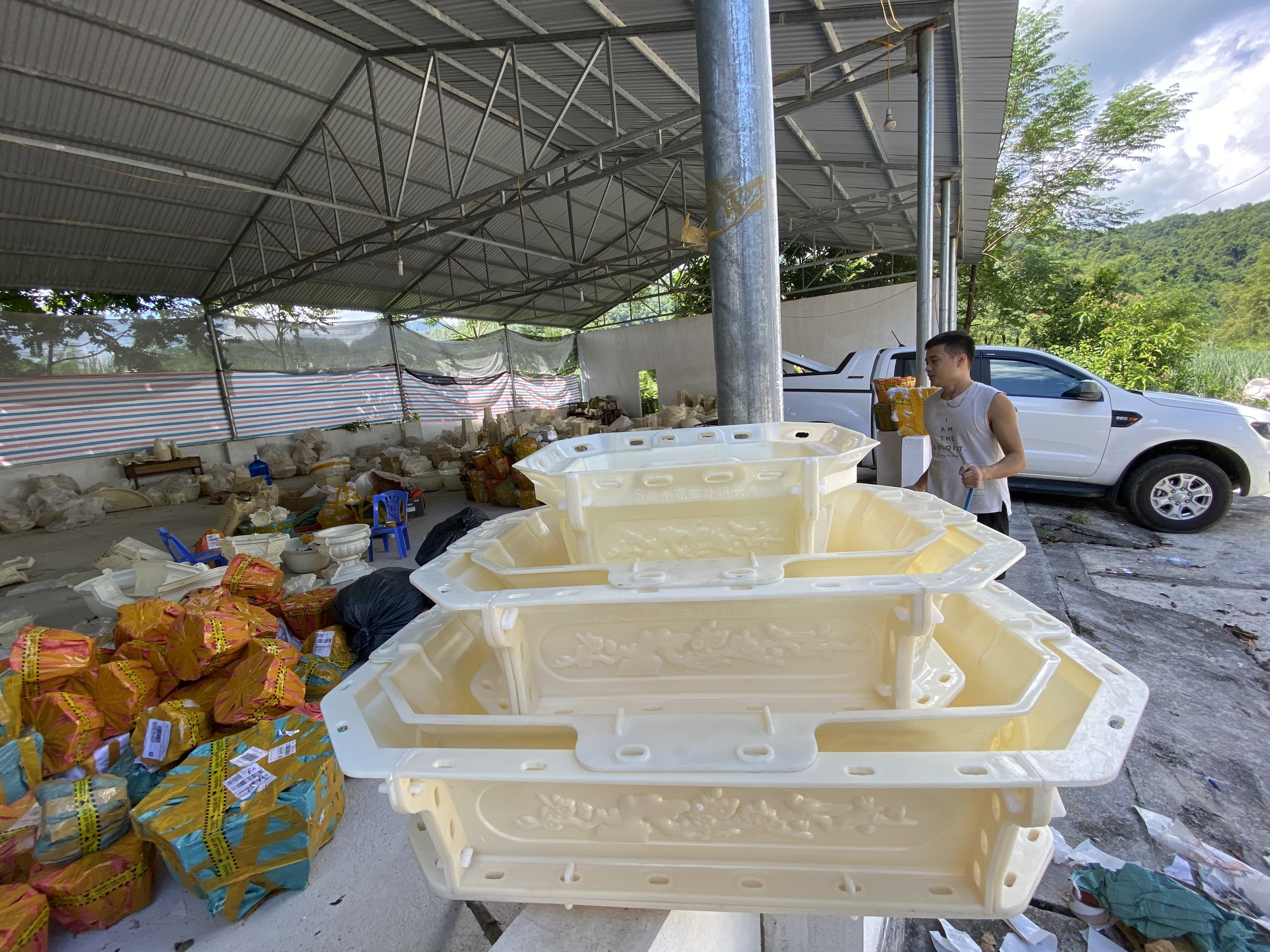 khuôn đúc chậu cảnh chữ nhật 55 (khuôn chậu ABS có lòng trong)