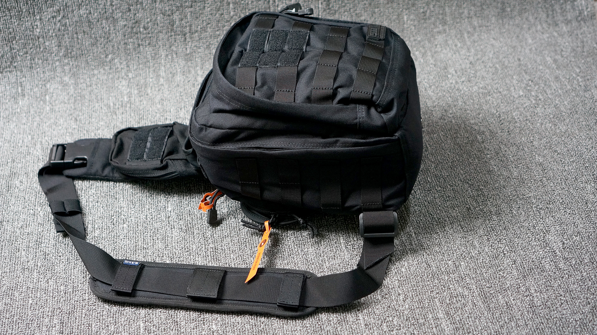 Balo đeo chéo 1 quai 5.11 Tactical Moab 6 màu đen