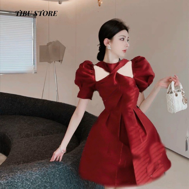 Đầm Tapta Cổ Chéo