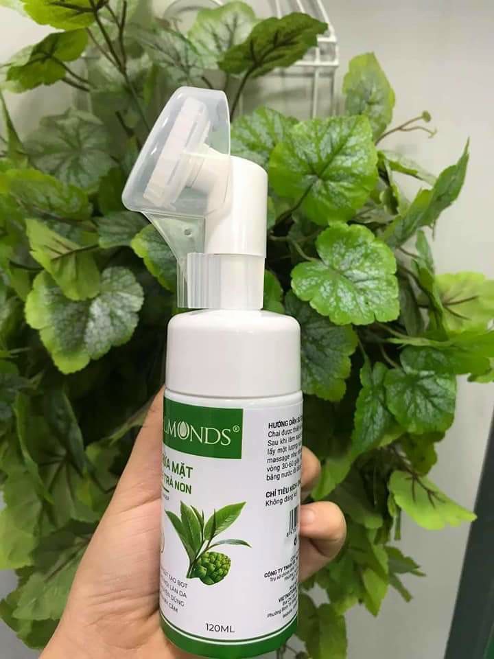 [HCM]Sữa rửa mặt Atiso & trà non ( kèm đầu cọ Silicon)