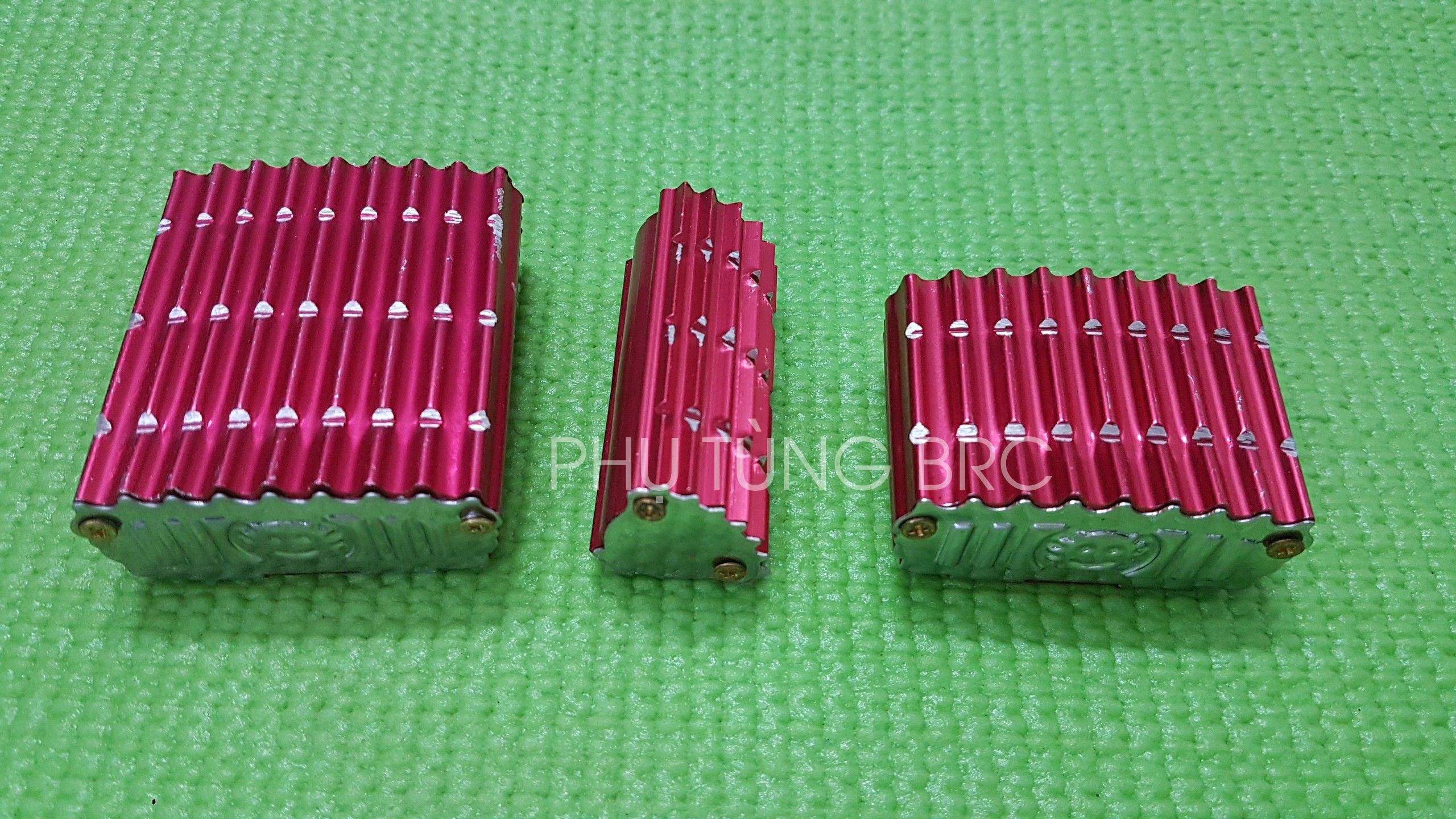 Nhôm màu bọc chân THẮNG, SỐ DREAM