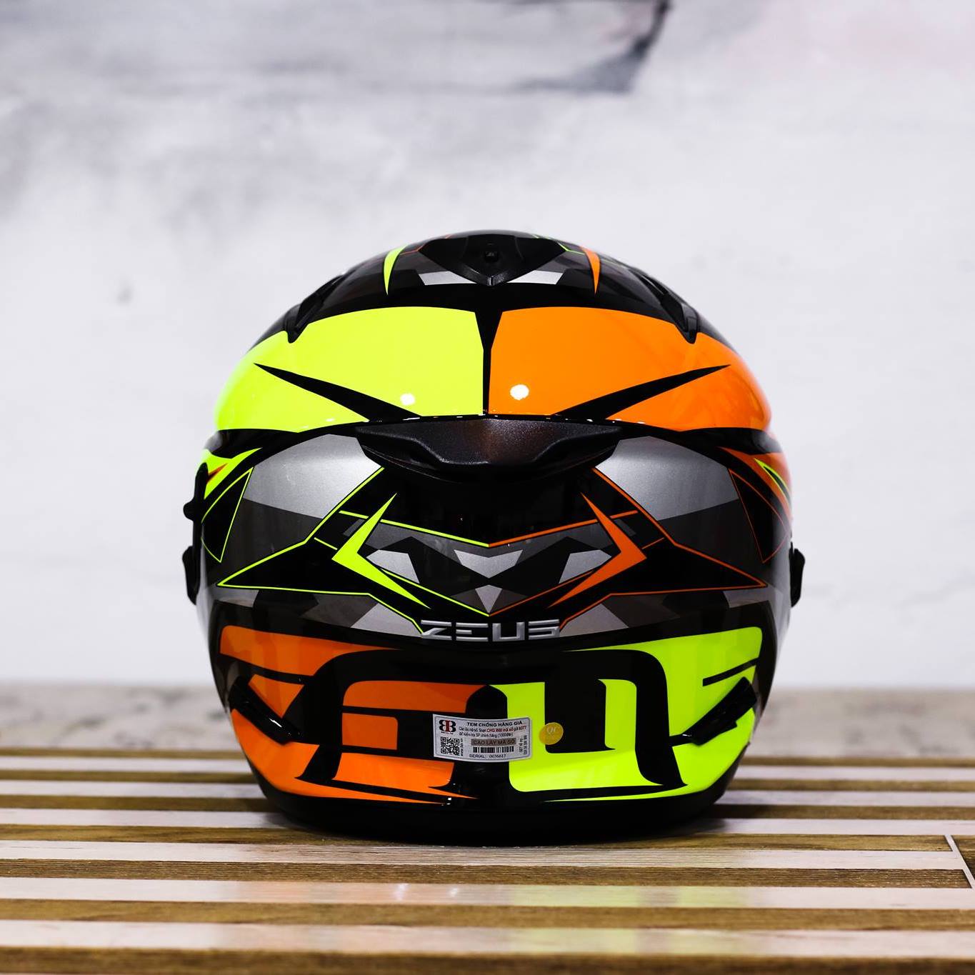 Mũ bảo hiểm ZEUS 613B - Màu Neon/ Cam