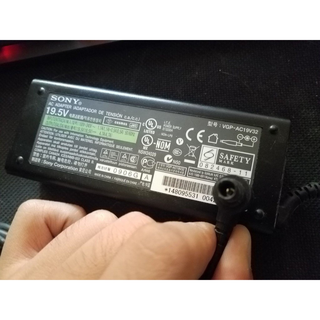 Sạc laptop Sony Vaio VPCCA PCG-61711W