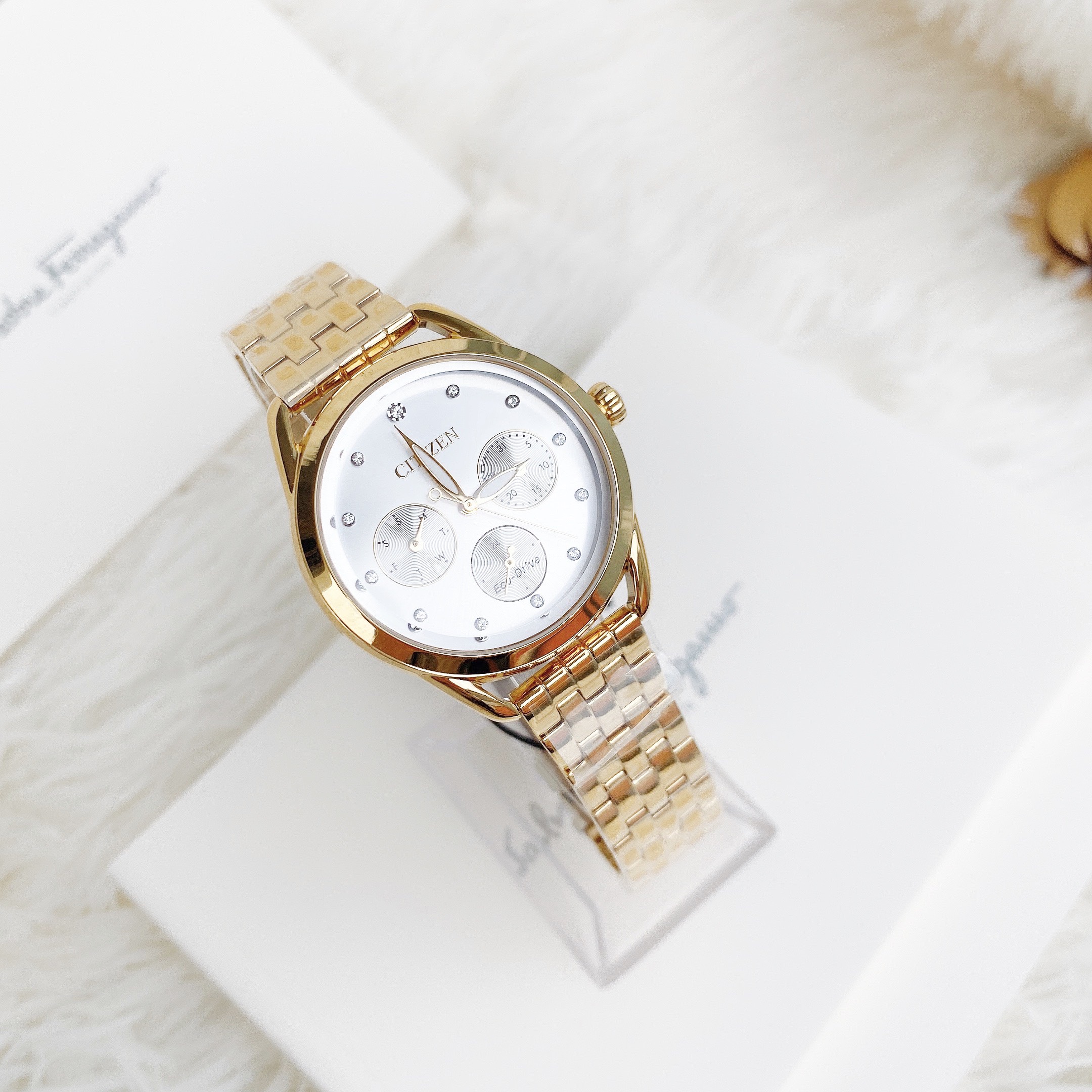 Citizen  nữ cực xinh xắn mới