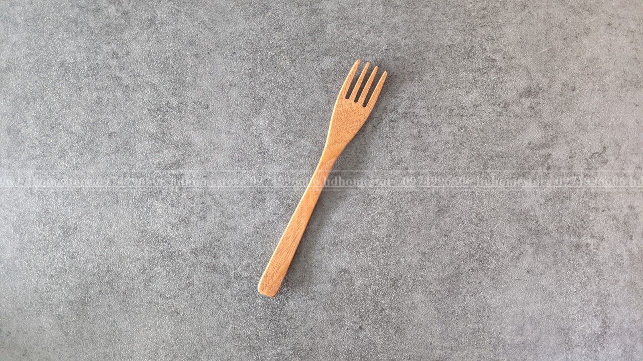 [Dụng cụ nhà bếp hiện đại] - Nĩa bằng gỗ xà cừ 17cm