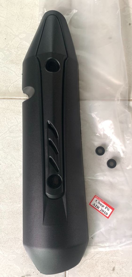 Ốp pô xe Air Blade đời 2010 giả zin