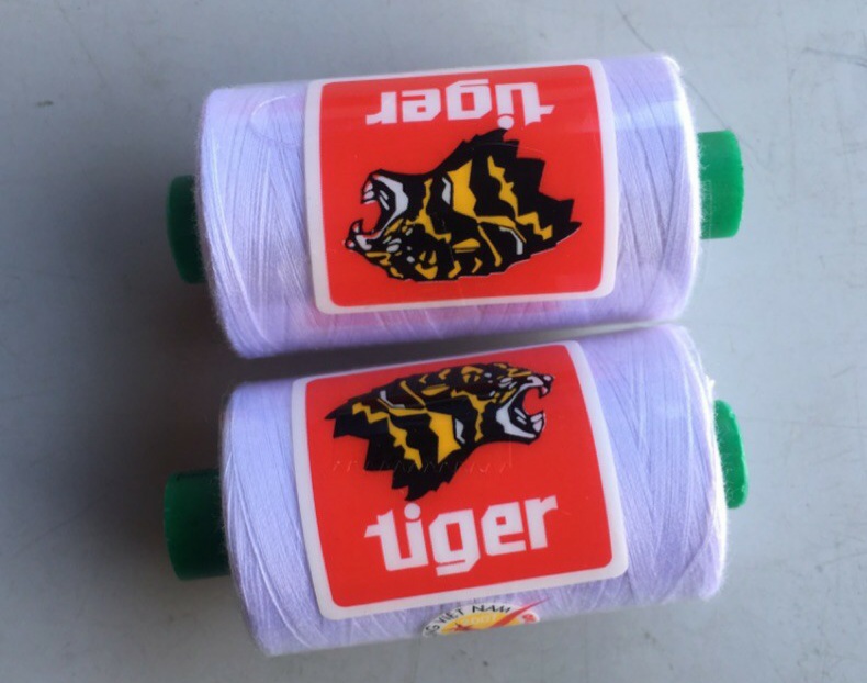 2 cuộn chỉ tiger 900m