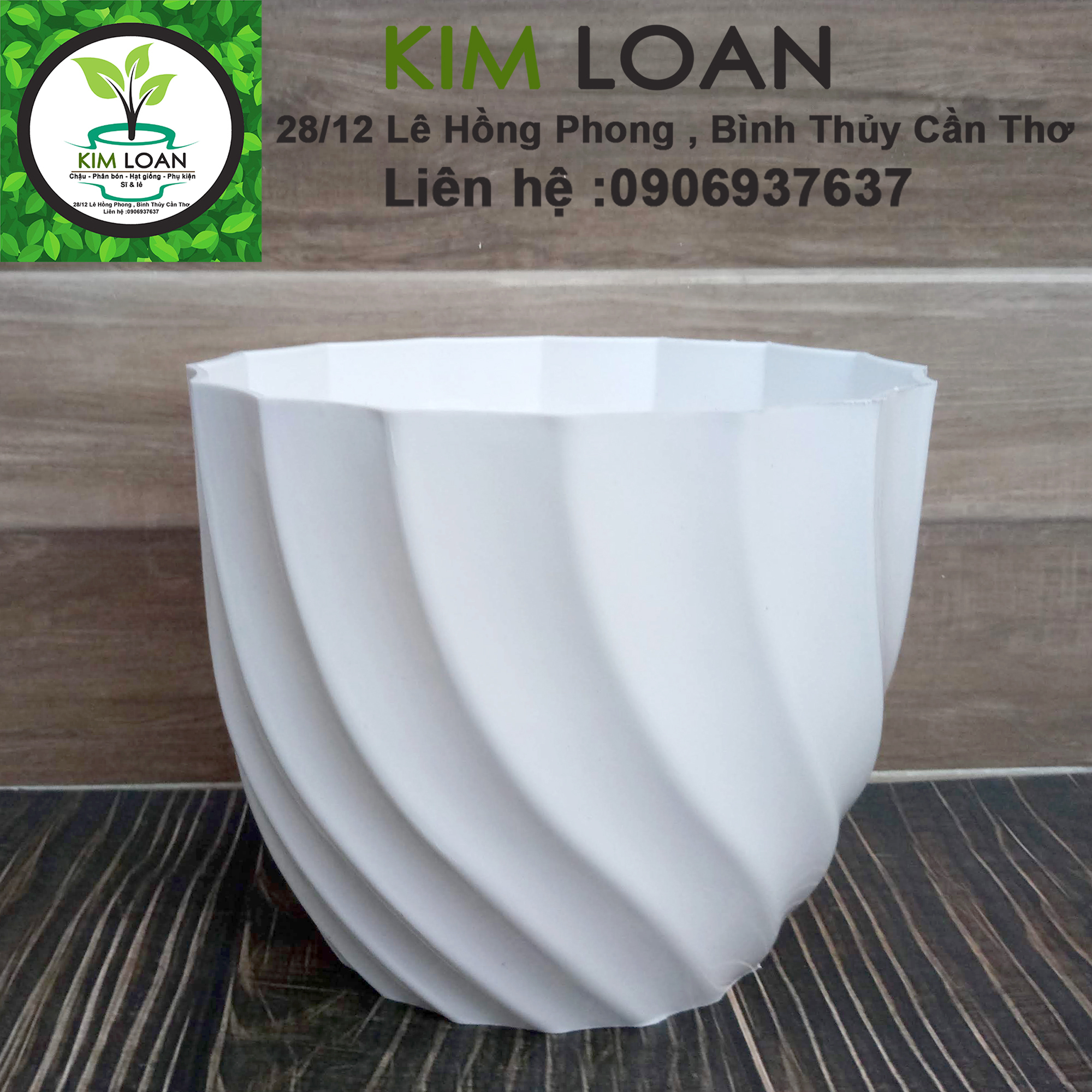 Combo 4 chậu nhựa tròn xoắn trắng mini 17x14cm