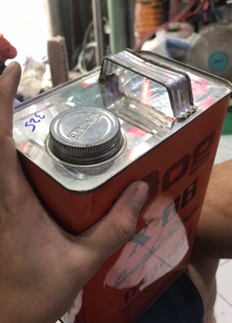 Keo con chó X-66 (33 lít)