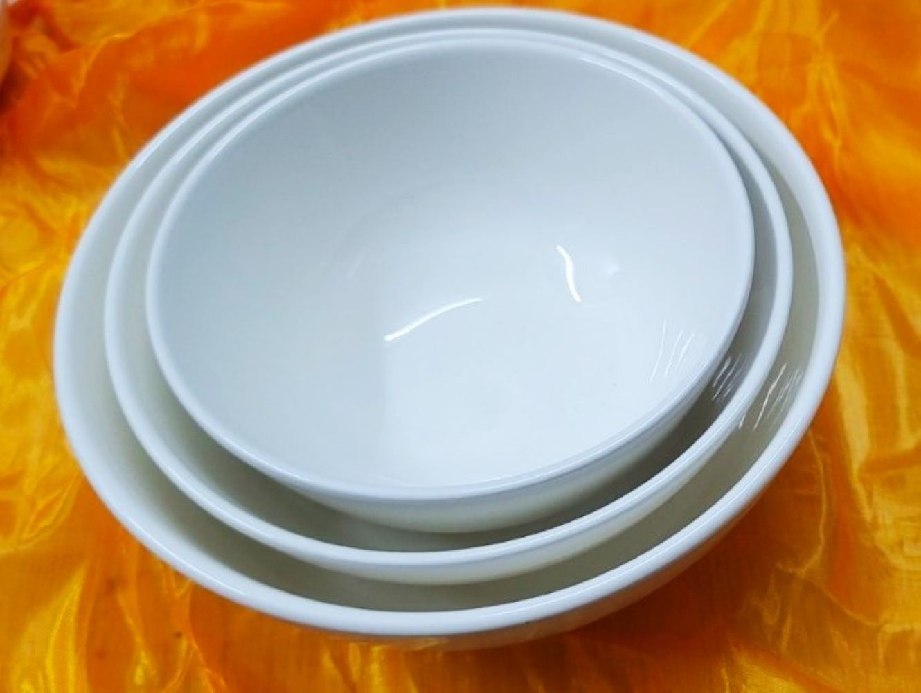BỘ TÔ, CHÉN, DĨA GỐM SỨ TRẮNG 4D CAO CẤP (GỒM 3 TÔ BẦU, 4 DĨA ,10 CHÉN CƠM, 10 CHÉN NHỎ, 10 MUỖNG, 10 ĐÔI ĐŨA)