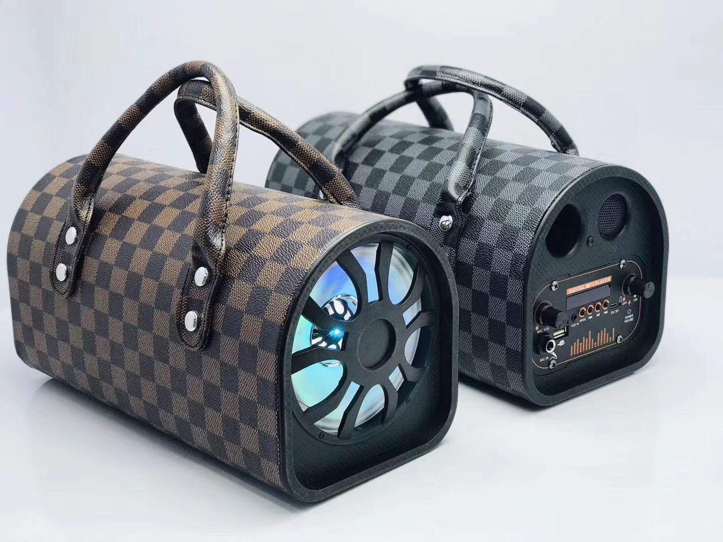 Loa Bluetooth Loa bluetooth không dây K88 hình túi xách, Loa Karaoke Quai Xách Bọc Simili - Speaker Bluetooth K88 Wirele