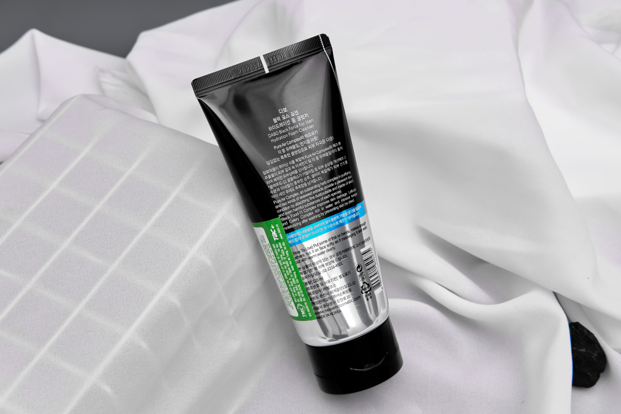 Sữa rửa mặt thải độc Hàn Quốc dành cho nam Dabo Hydration For Men 120ml