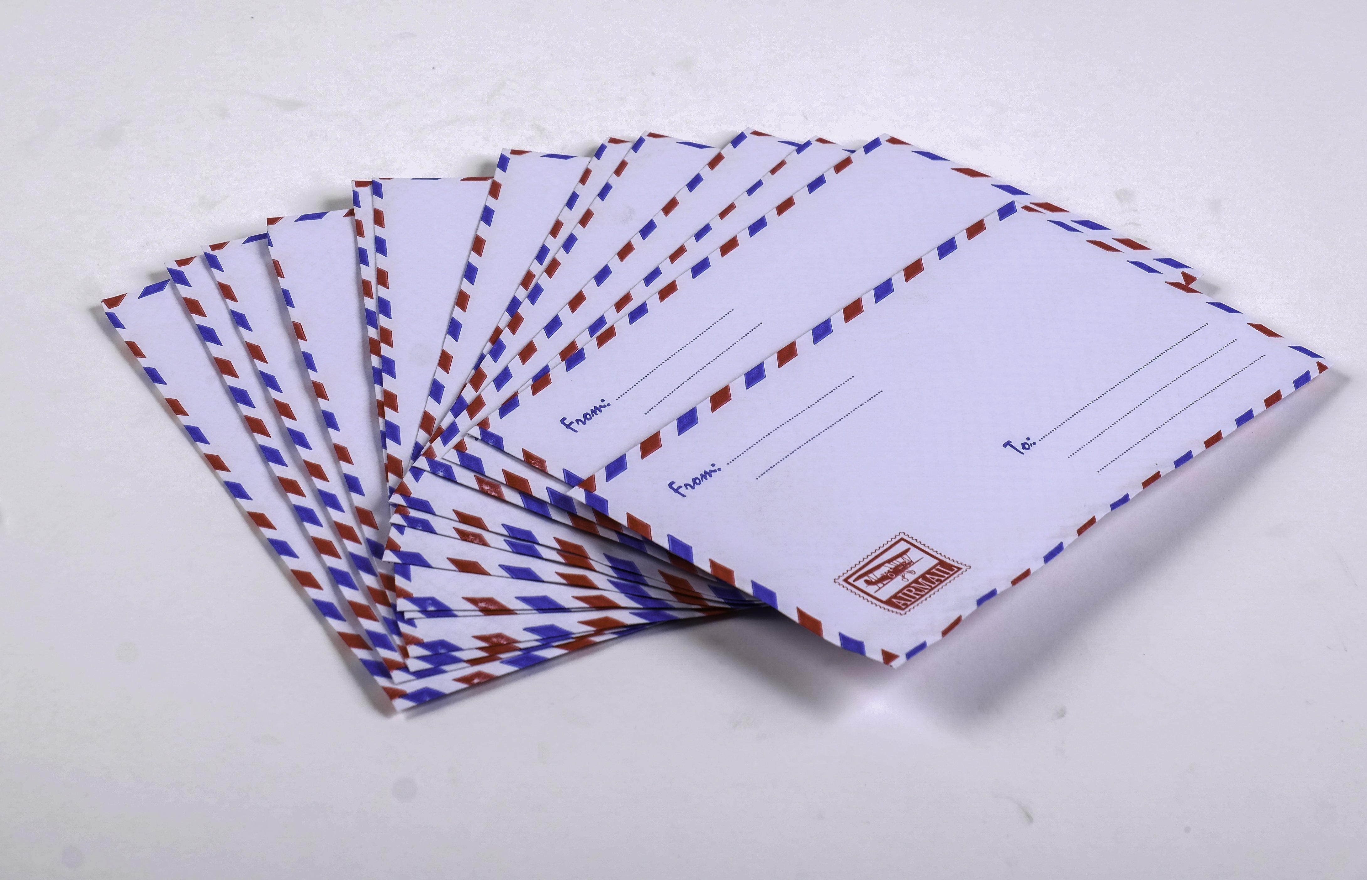 [HCM]Bao thư bưu điện sọc có keo 1 bộ 2 xấpxấp 25 chiếc