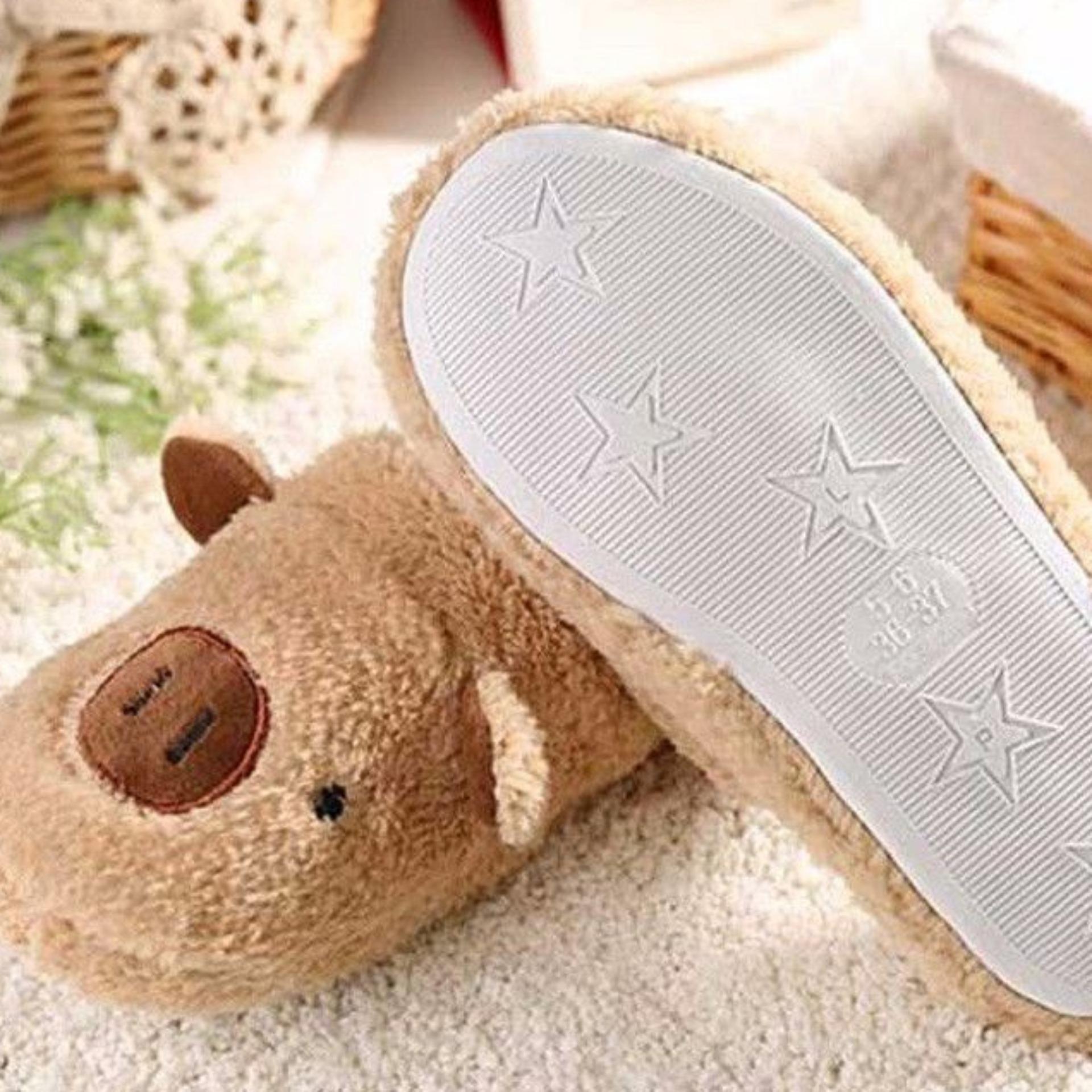 Combo 2 dép bông đi trong nhà hình gấu