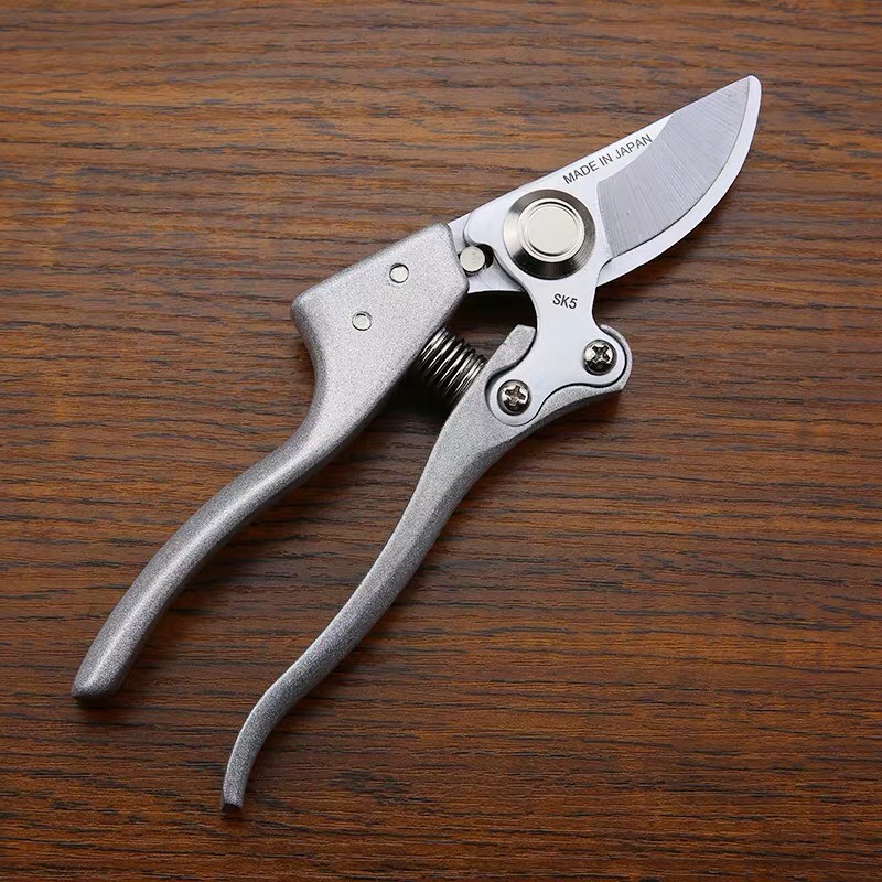 Kéo tỉa cành made in japan