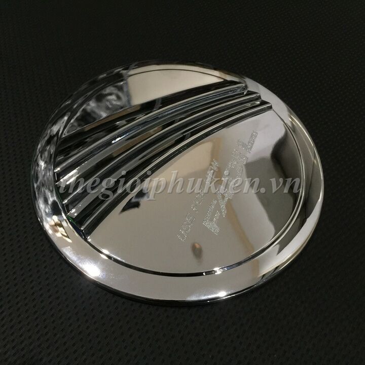 Ốp nắp bình xăng Vinfast Fadil mạ Crom