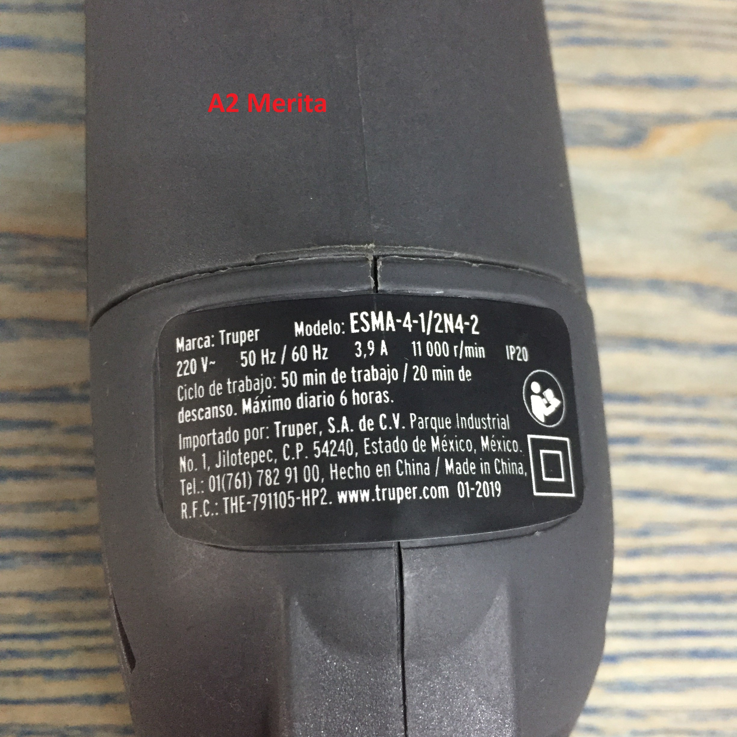Máy mài góc 100mm 900W  Truper ESMA-4 (17939) (Kèm đĩa mài)