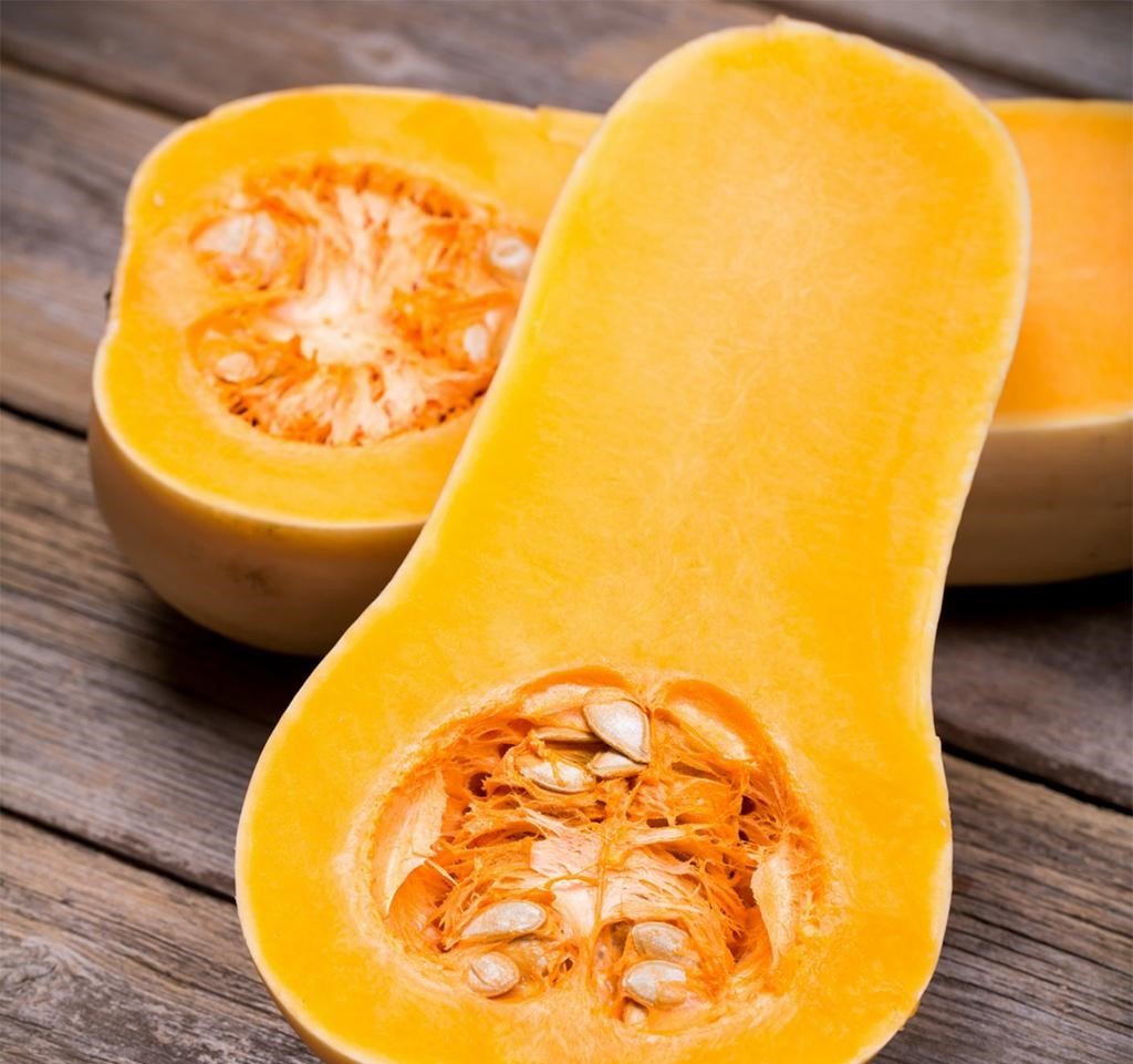 Bí đỏ thái lát sấy lạnh Robi Mart - Gói 100g
