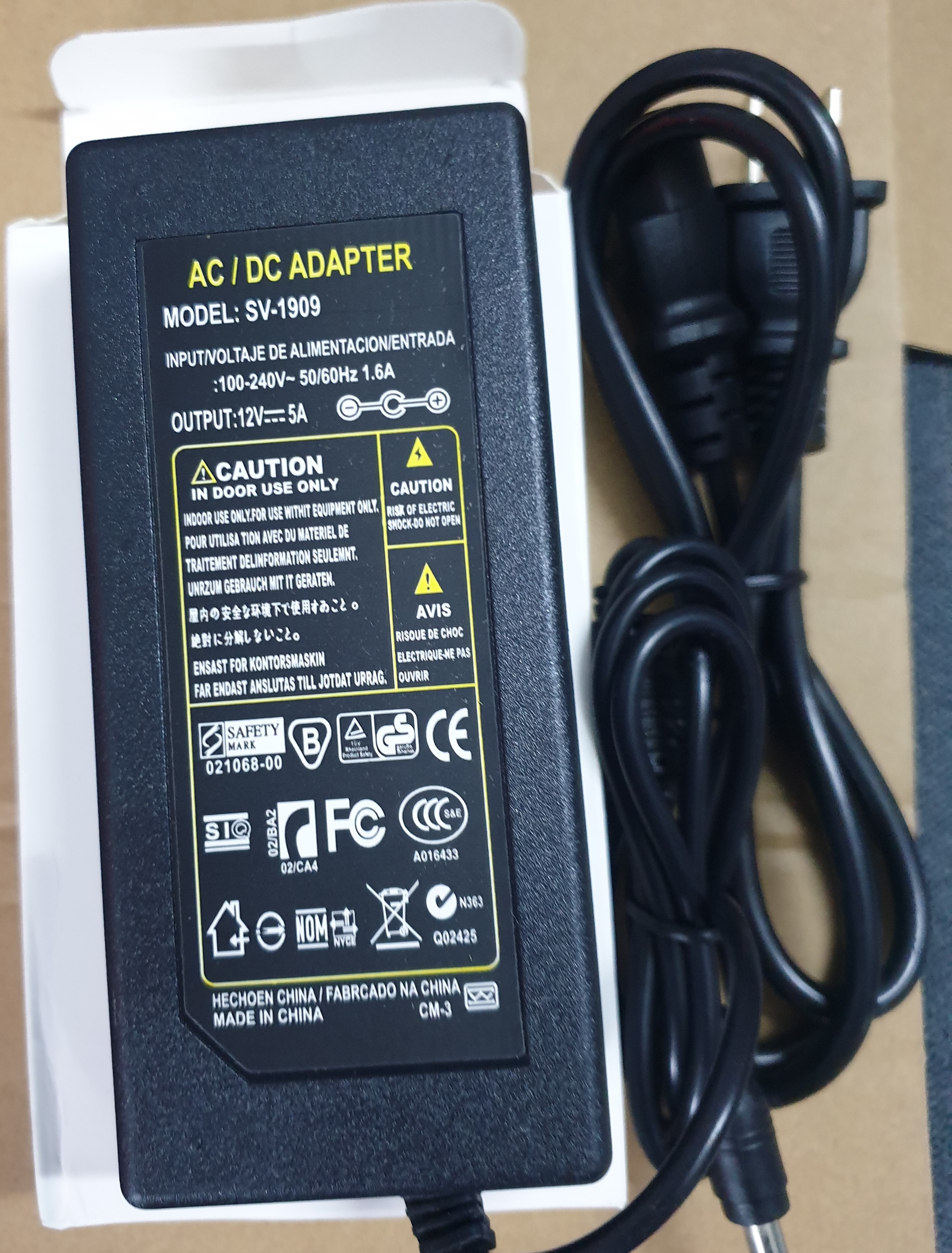Nguồn 12V [ 2A - 3A - 5A ] loại tốt (Nhựa) Sony 5A