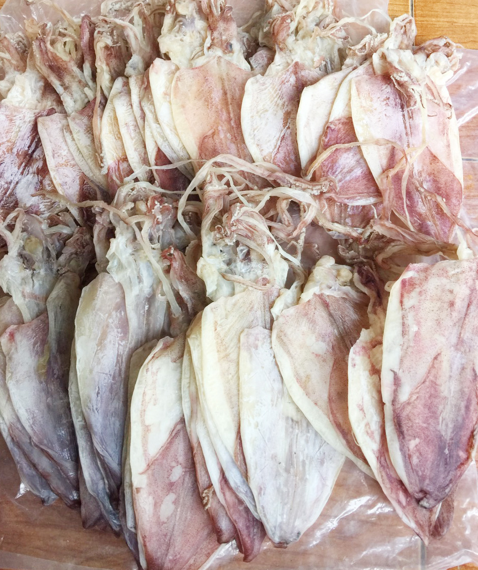 Mực khô (size 30 con 1kg ) - 250k