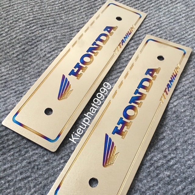 Bảng Tên Titan Chữ HONDA