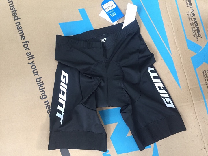 Quần short Giant chính hãng, quần đạp xe có lớp đệm giảm ê mông