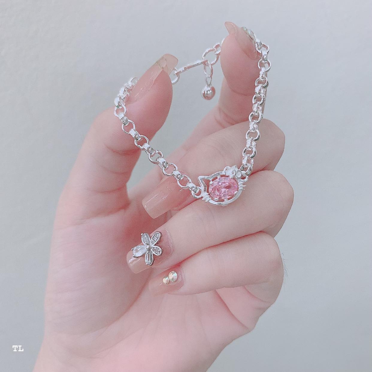Lắc tay trẻ em mặt kitty chất liệu bằng bạc MS140