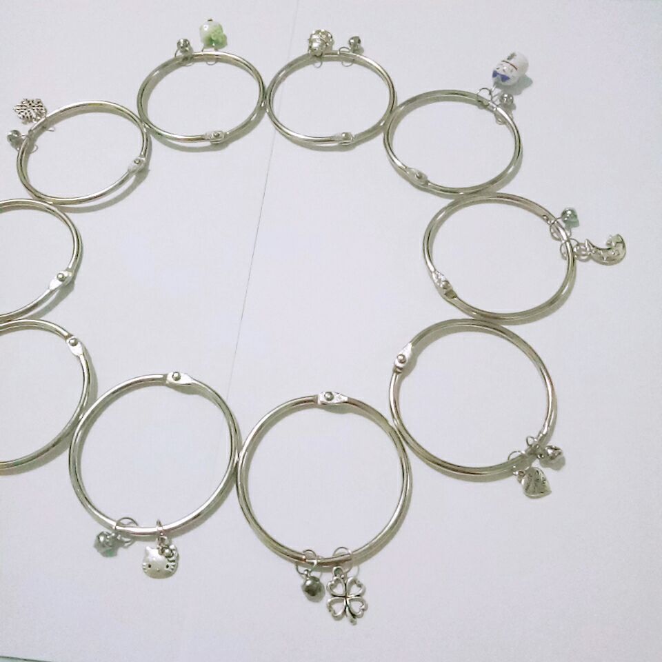 Sỉ combo 10 kiềng tay cao cấp mix charm đa dạng