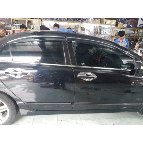 nẹp chân kính xe Civic 2008-2011