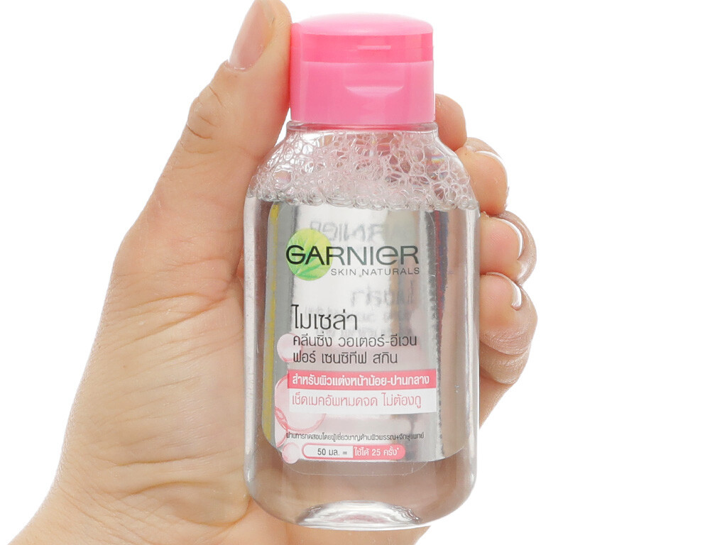 Nước tẩy trang Garnier Micellar Cleansing Water