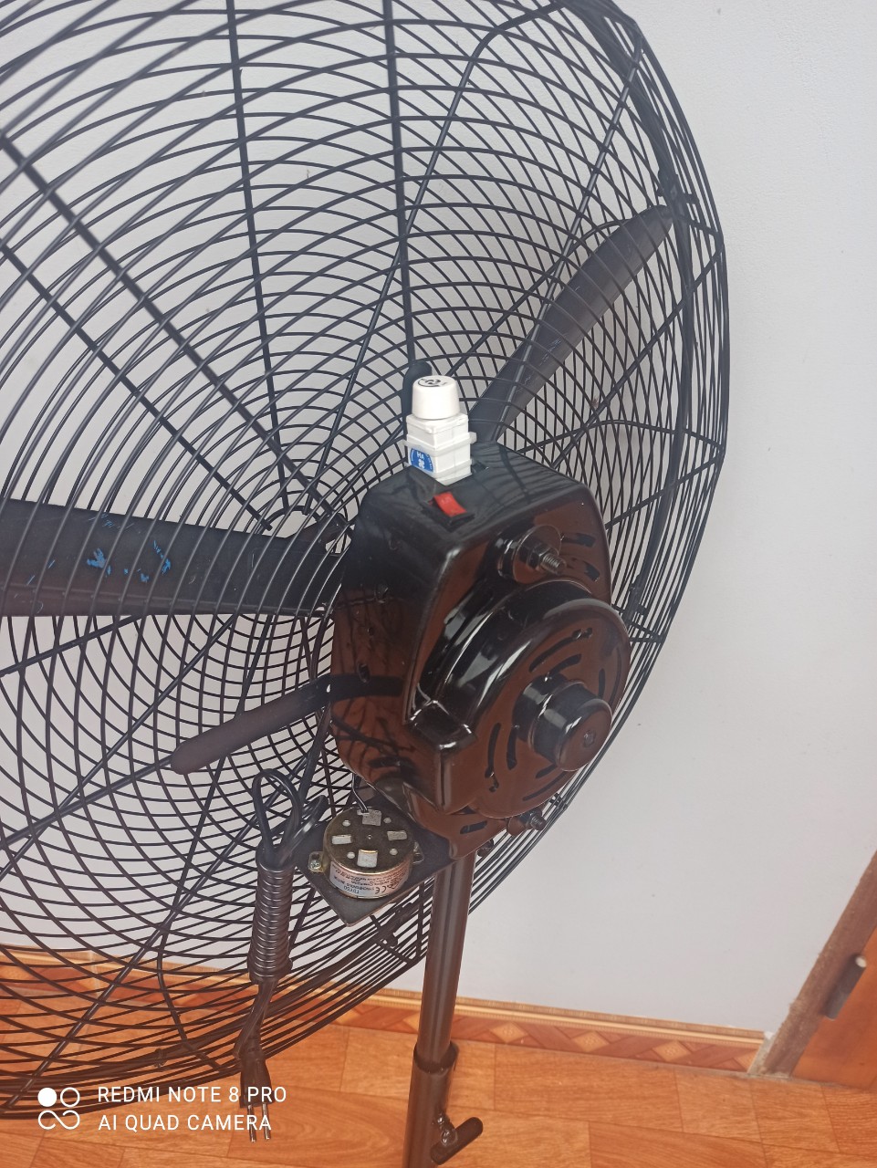QUẠT CÔNG NGHIỆP (sải cánh 65cm)