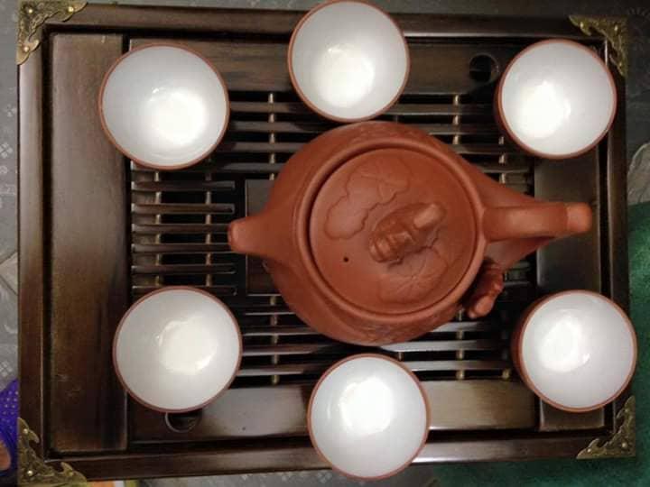 Bat Trang Tu Sa terracotta cup set