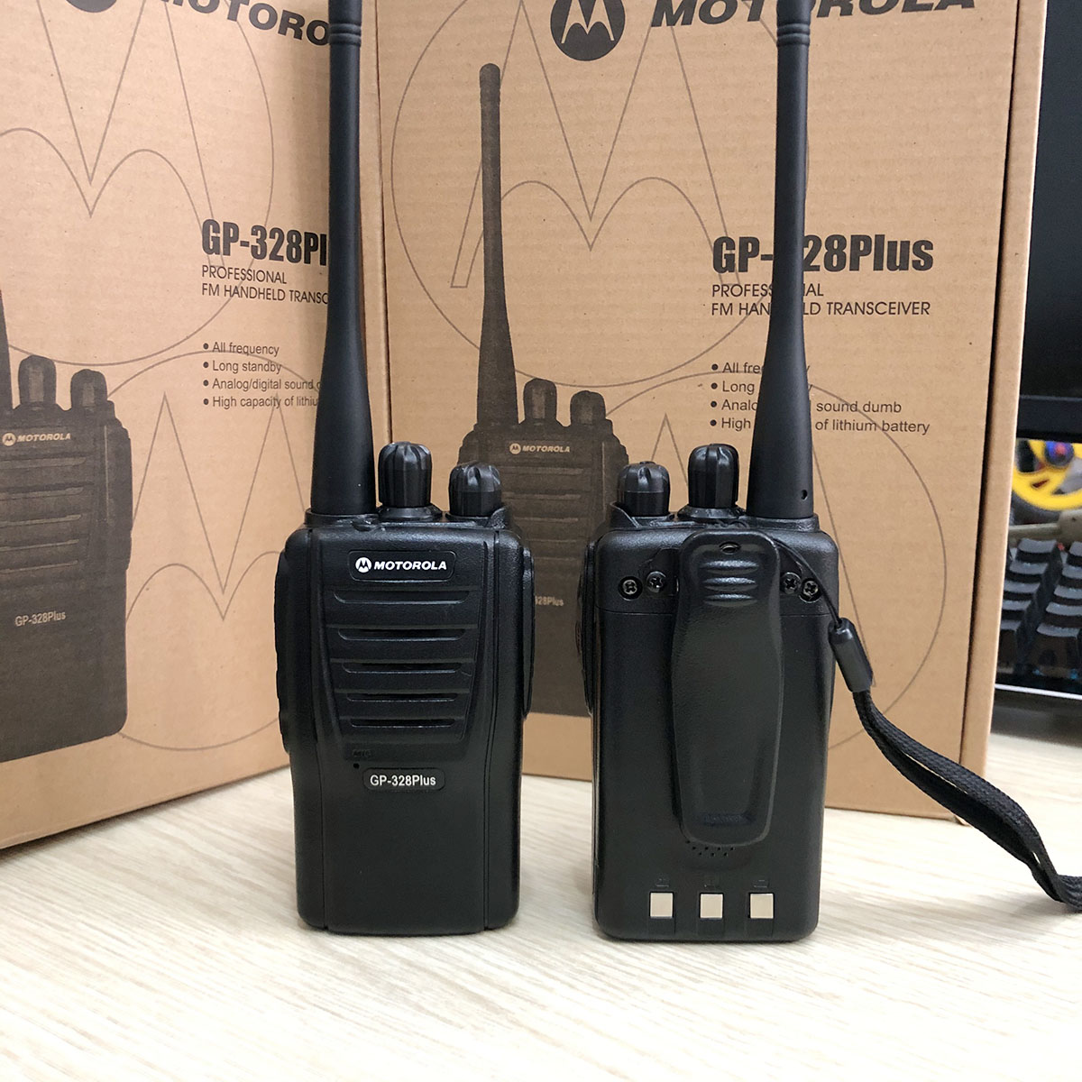Two way radio Motorola gp-328plus version New Compact-imports