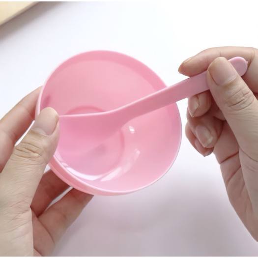 Combo bát thìa chổi nhựa đắp mặt nạ