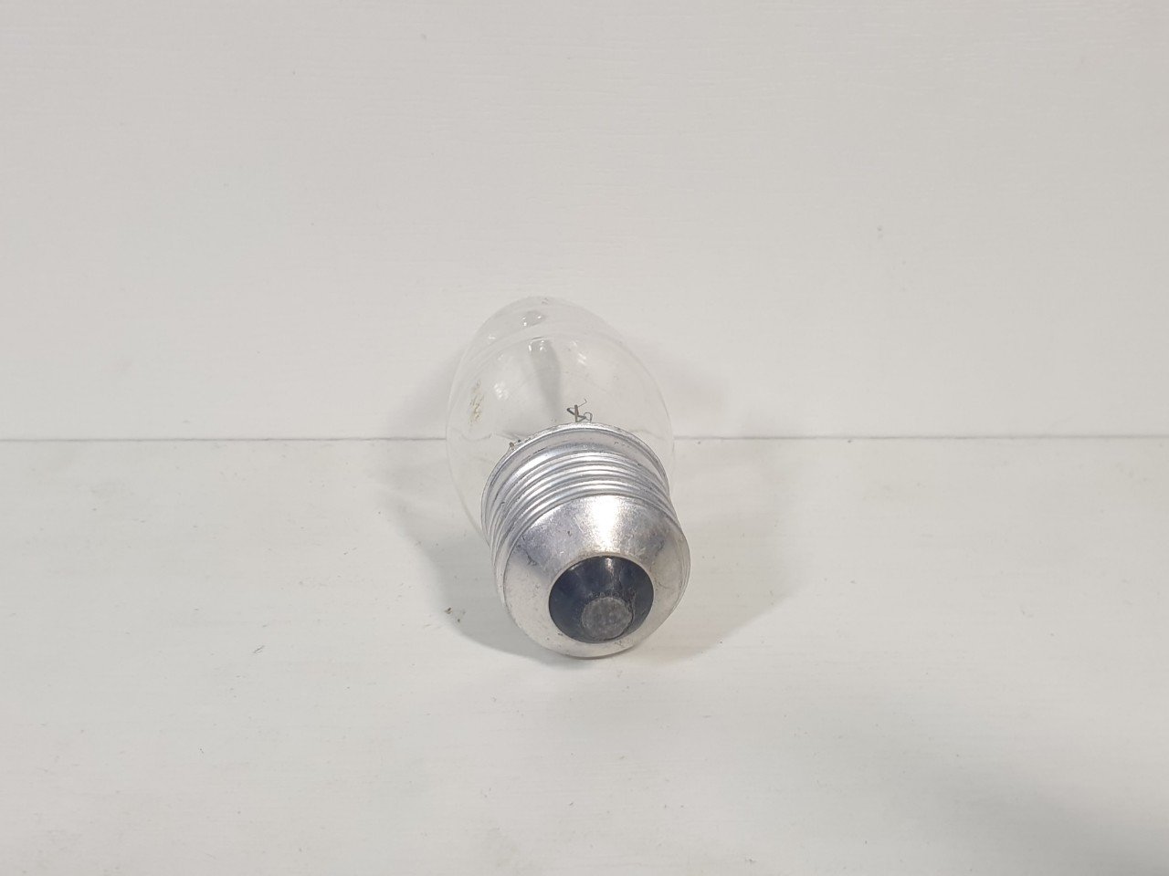 Bóng đèn sợi đốt cà na 40w e14, e27 bóng trong, ánh sáng vàng