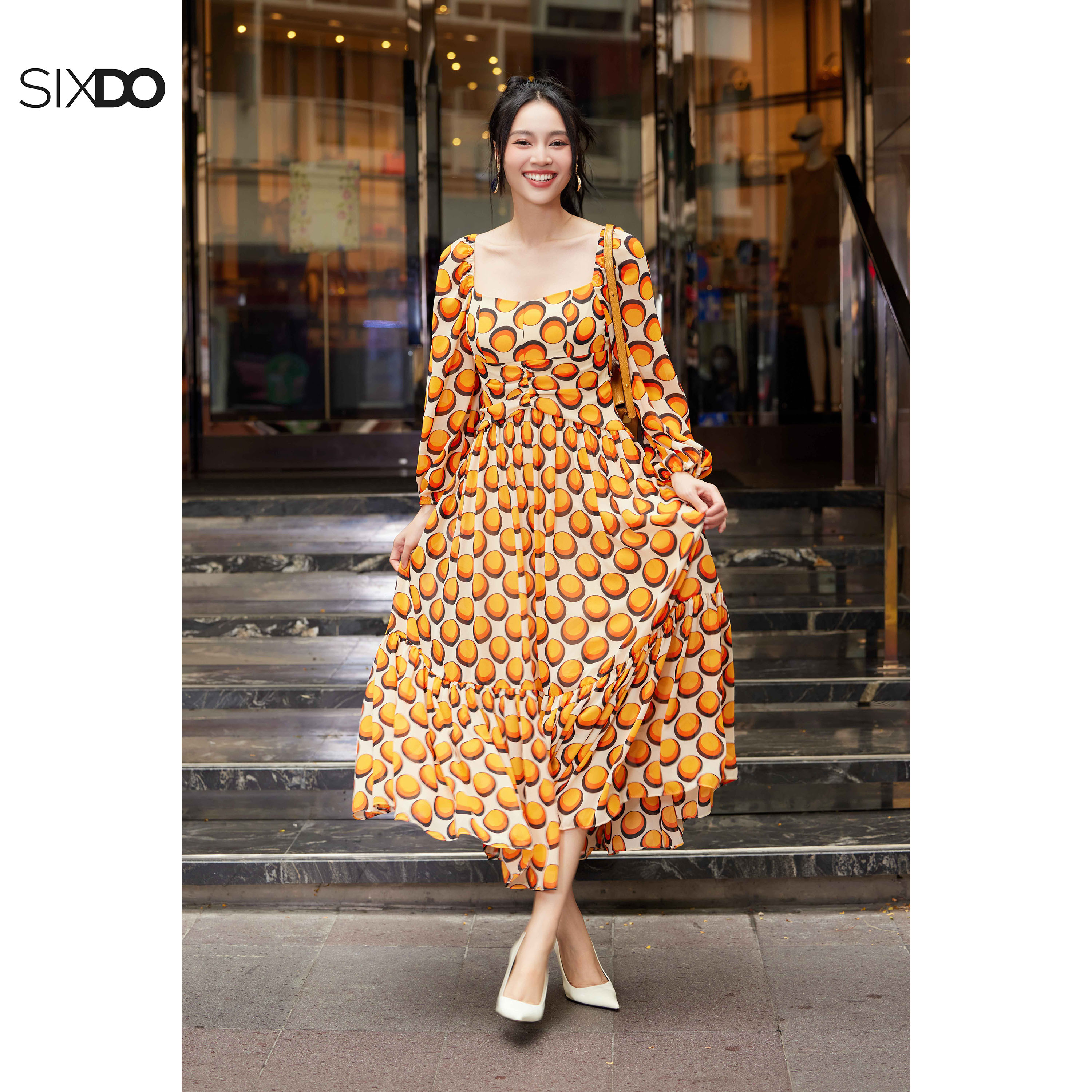 Đầm chiffon chấm bi cổ vuông SIXDO