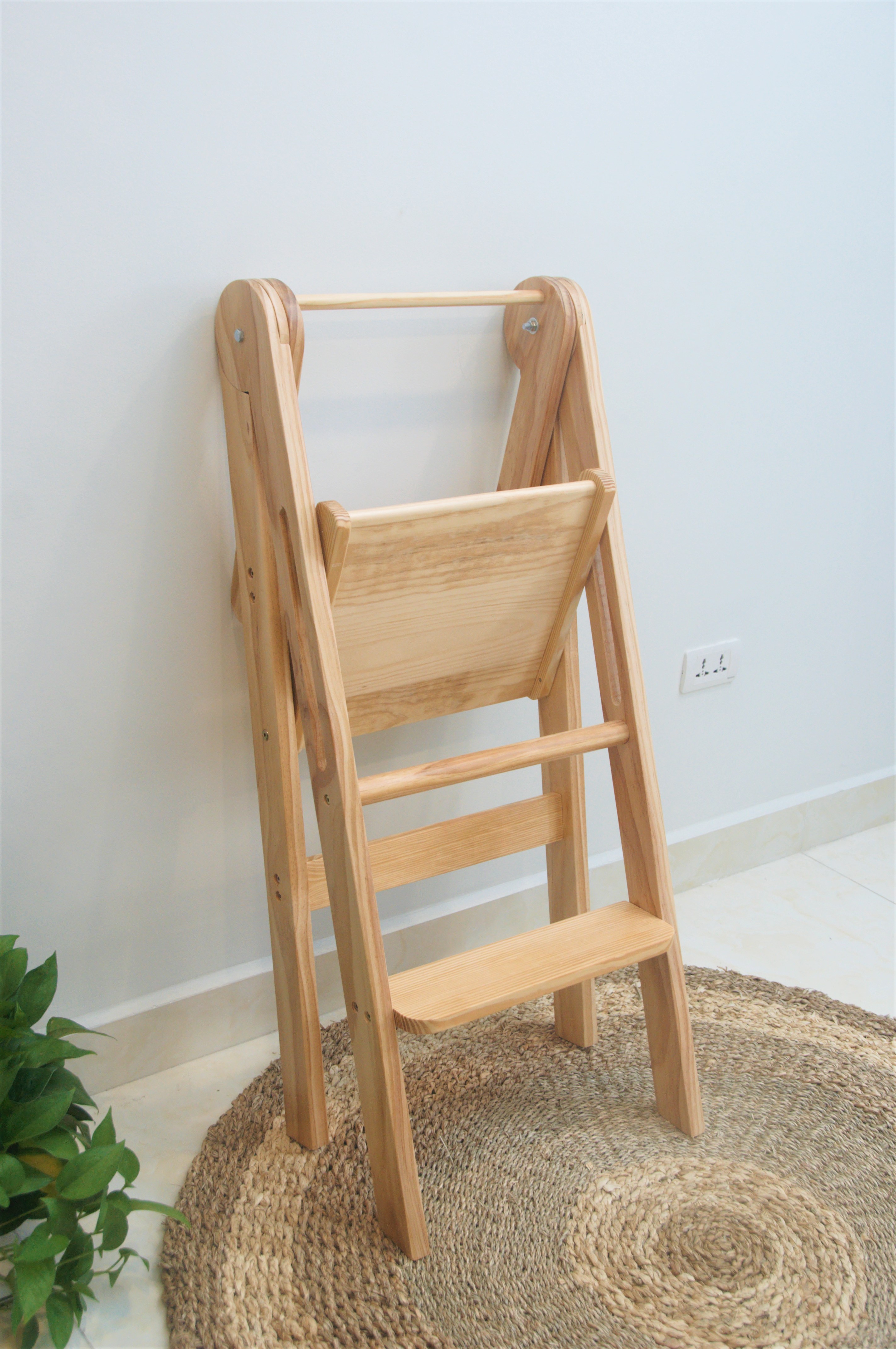 Ghế Đứng Bếp Cho Bé - Bebewood