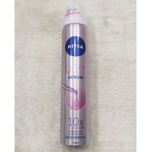 Xịt khử mùi Nivea Extra White Serum