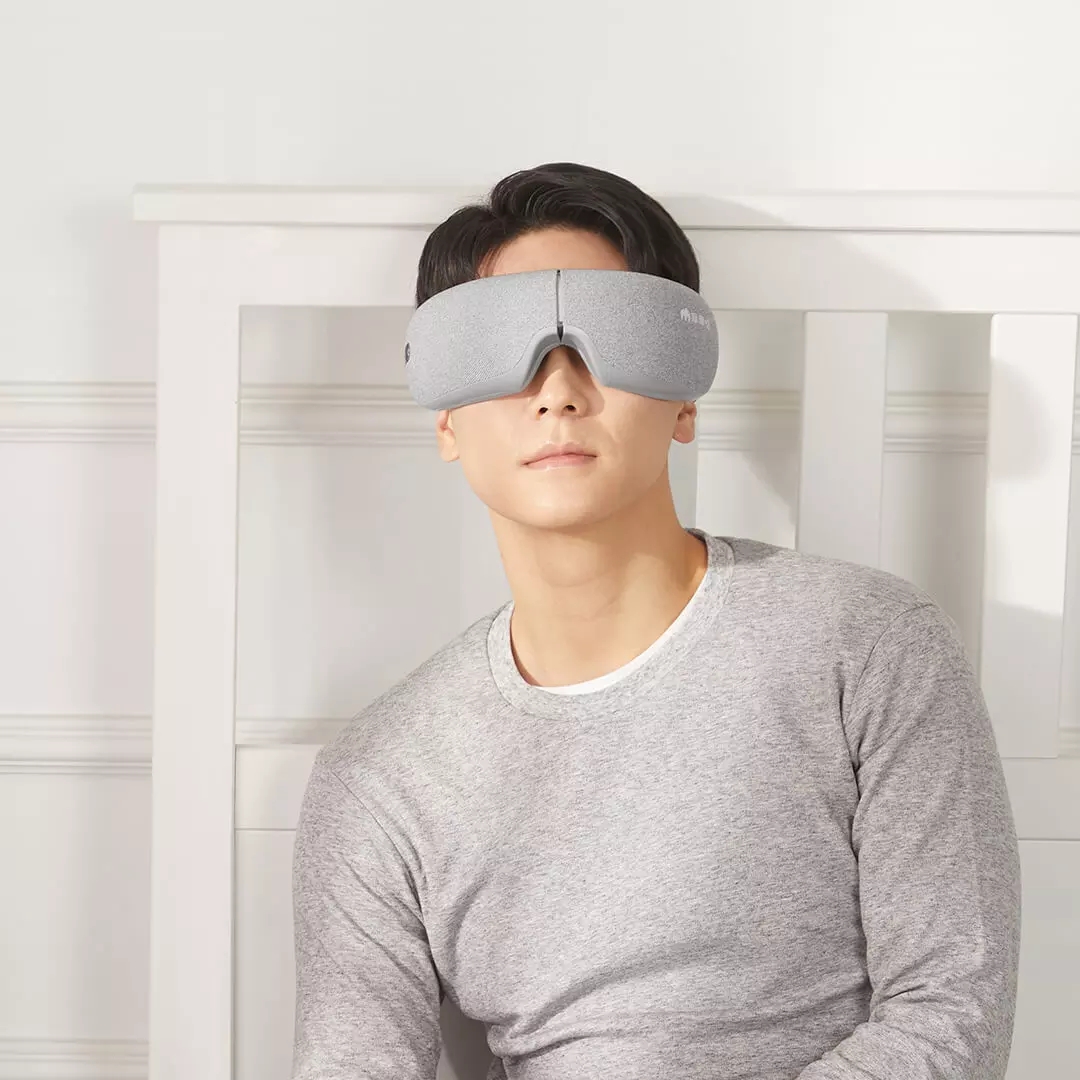 Máy massage mắt Momoda SX322 đa năng