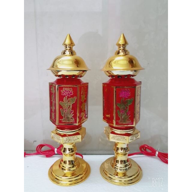 Đèn thờ lục giác 32 cm ( 1 đôi )