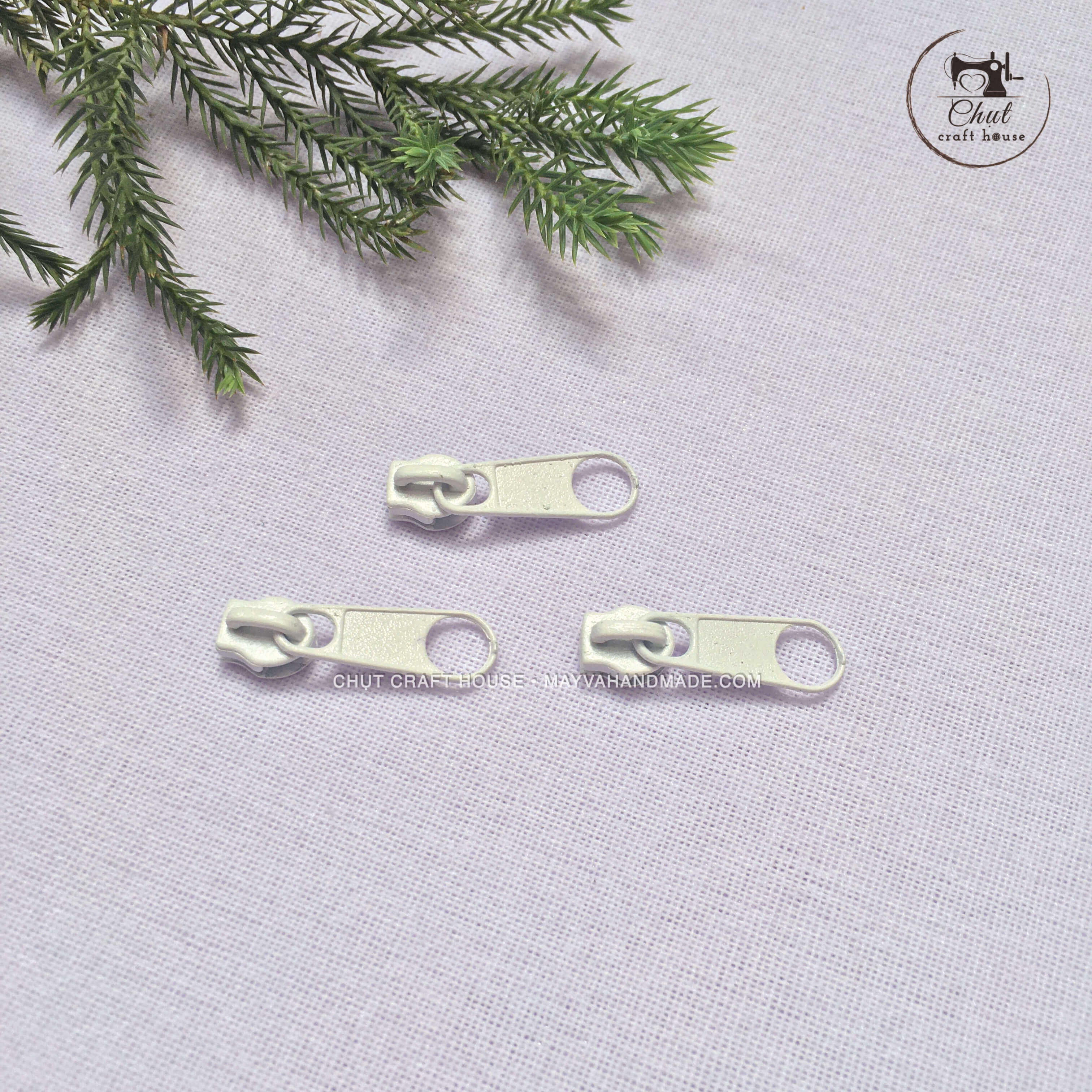 [Set 10 chiếc] Đầu khóa zip nhựa trắng số 3