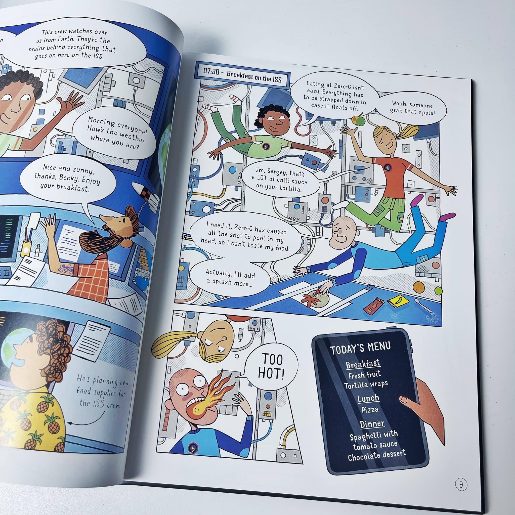 Usborne 24 Hours Series - 4 quyển | Nhập Khẩu