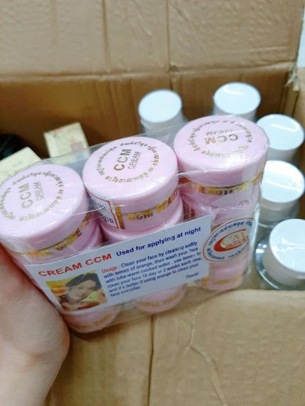 Kem trắng da tri Nám CCM CREAM Thái Lan