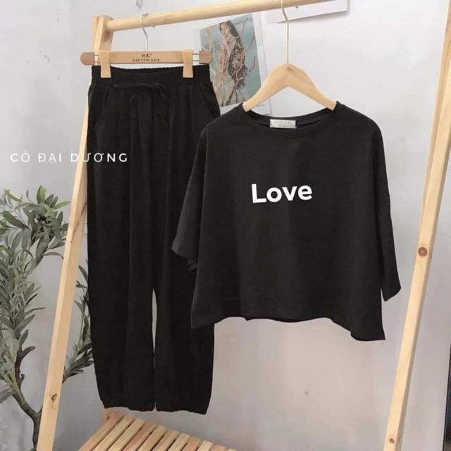 Sét crt LOVE + quần bom DAN876