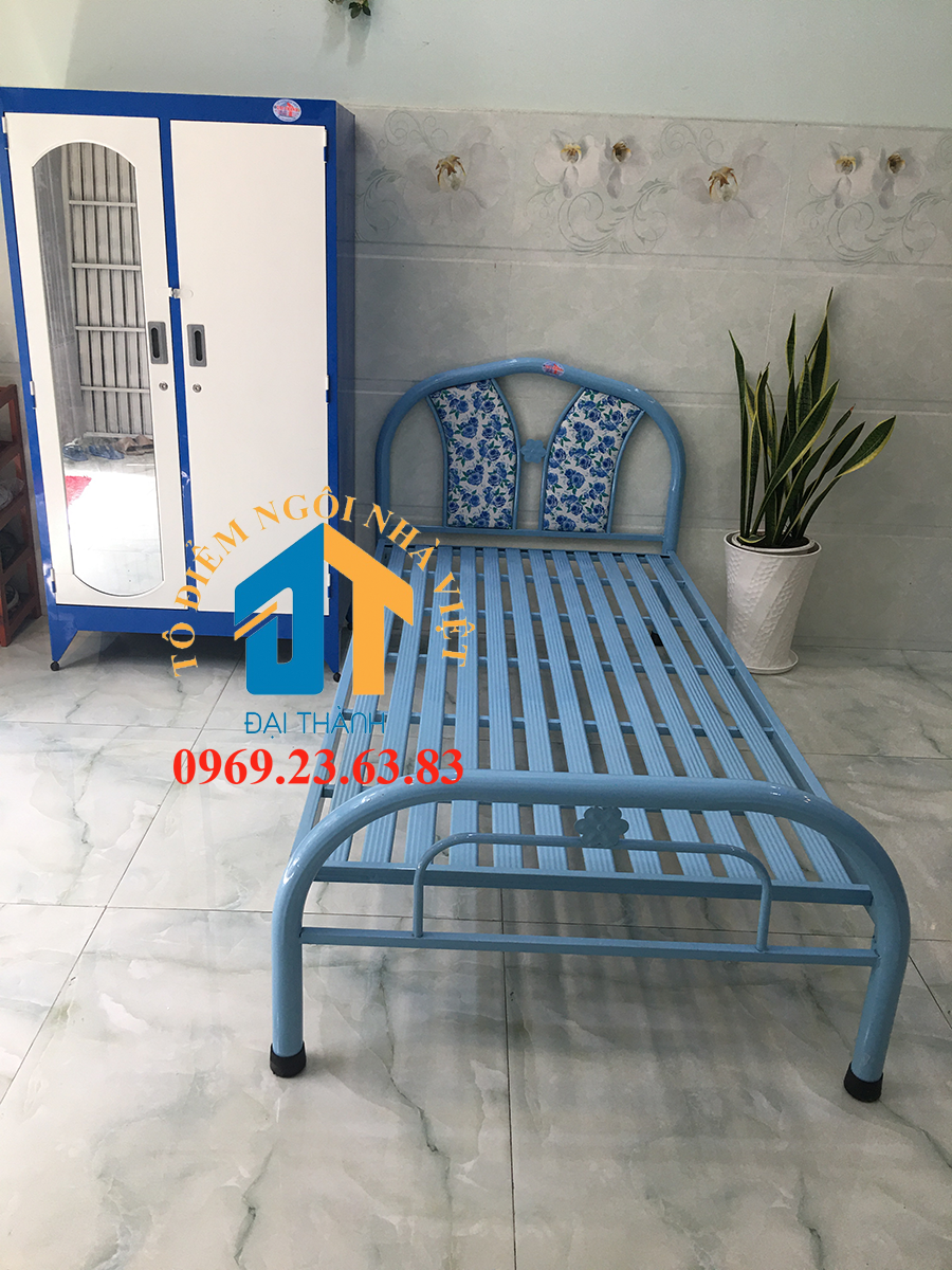 Giường  sắt ngang 1m2 dài 2m Đại Thành mẫu 15