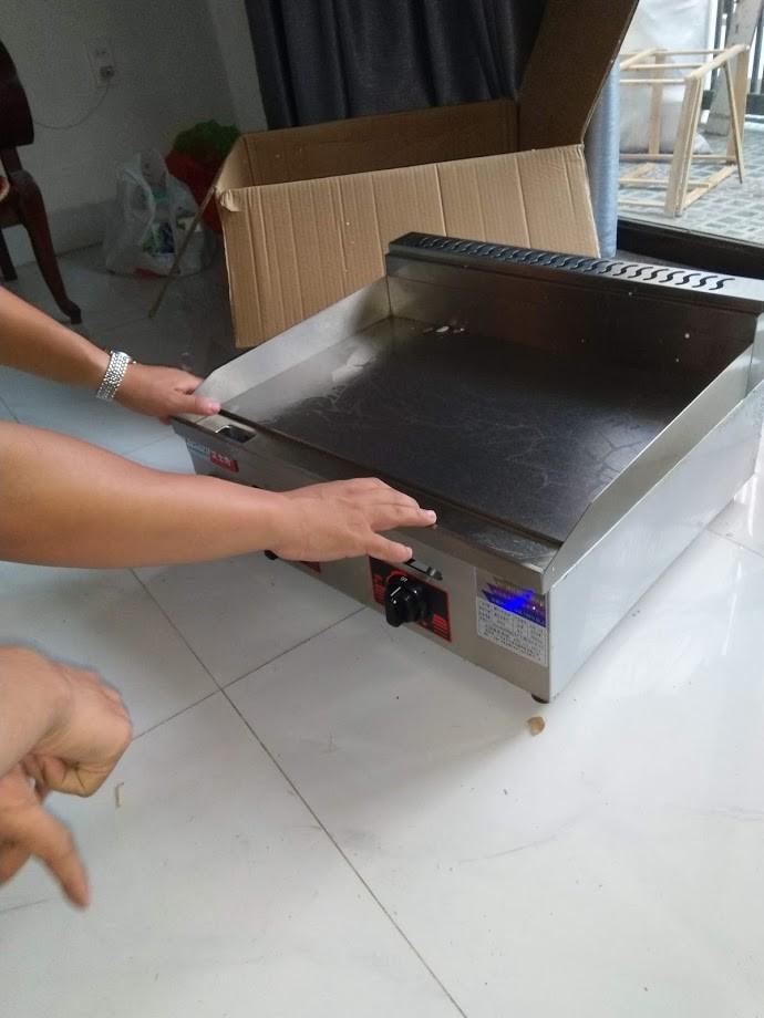 Máy làm bánh doremon dùng gas máy đôi