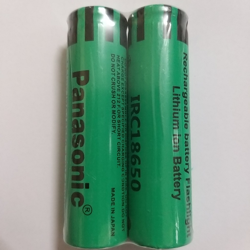 2 viên pin sạc 18650/pin đèn Panasonic